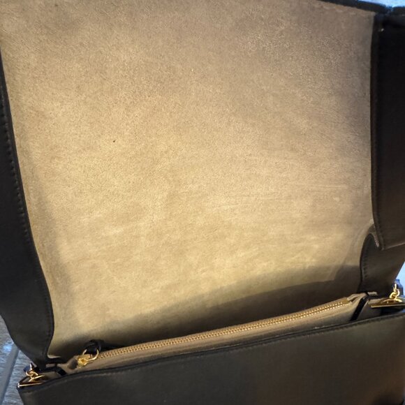 Victoria Beckham Chain Bag with Strap In Black Leather (Retail $1590) - Picture 12 of 12